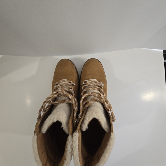 Universal Thread Leah Sherpa Hiker Boot 2.5" Block Heel Size 11 - Picture 7 of 7